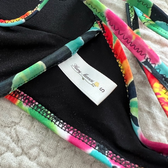 SOLD • HEAVY MANNERS ‘BLUE LAGOON’ SET - Picture 7 of 14